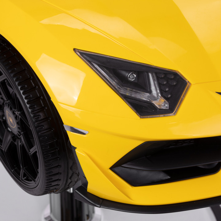 Fotel fryzjerski dziecięcy samochodzik Gabbiano Lamborgini