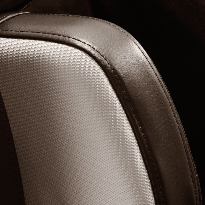 Fotel masujący Sakura Classic 305 Brązowy