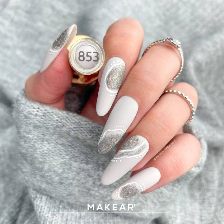 MAKE 8ML LAK. HYBR. 853